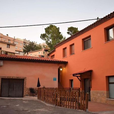 La Buhardilla. Aparcamiento Exterior Privado Apartment Teruel Bagian luar foto