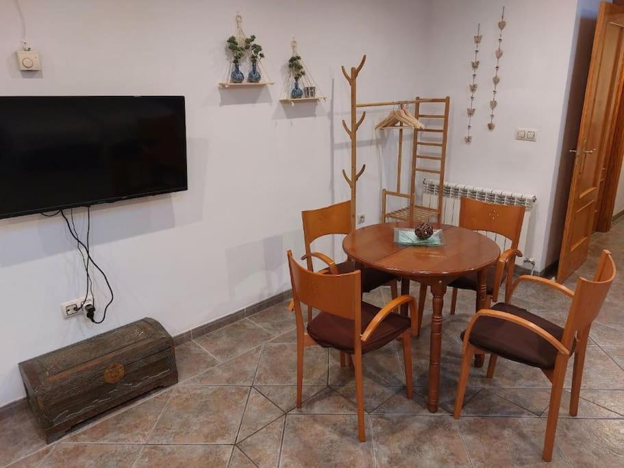 La Buhardilla. Aparcamiento Exterior Privado Apartment Teruel Bagian luar foto