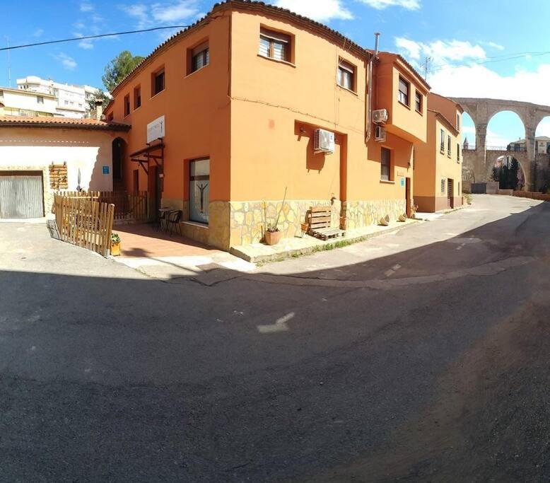 La Buhardilla. Aparcamiento Exterior Privado Apartment Teruel Bagian luar foto
