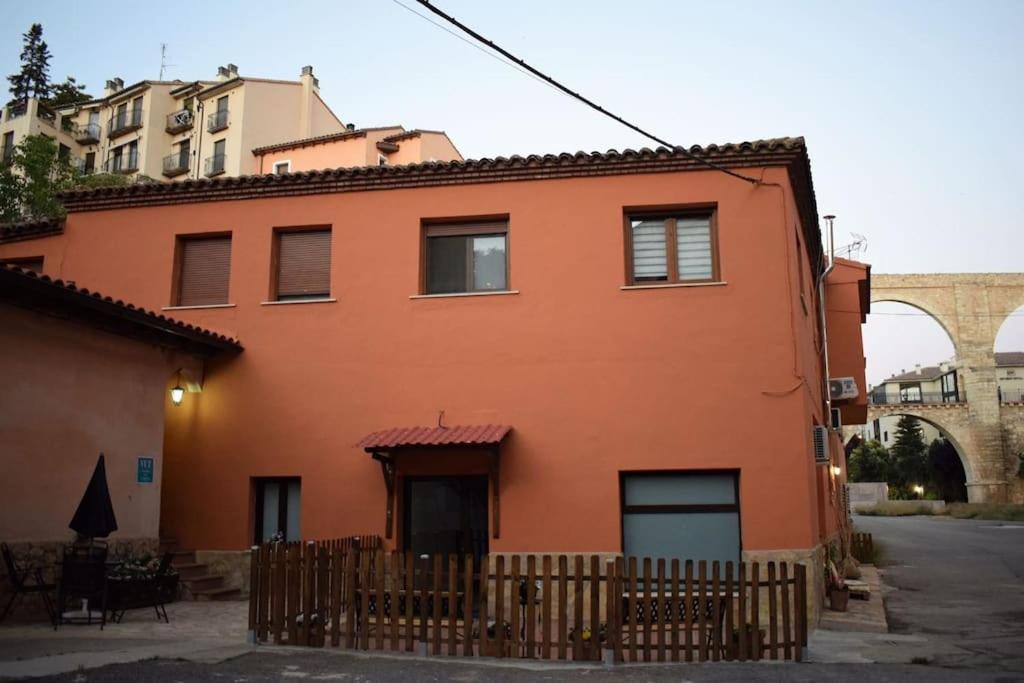 La Buhardilla. Aparcamiento Exterior Privado Apartment Teruel Bagian luar foto
