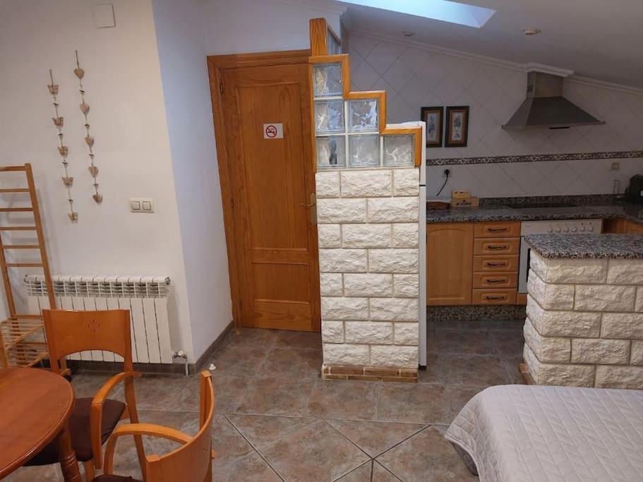La Buhardilla. Aparcamiento Exterior Privado Apartment Teruel Bagian luar foto