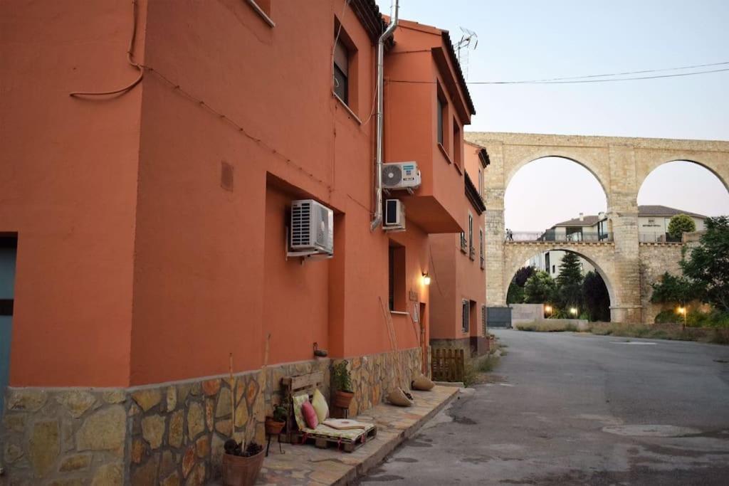 La Buhardilla. Aparcamiento Exterior Privado Apartment Teruel Bagian luar foto