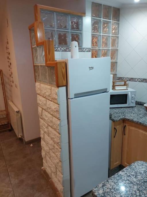 La Buhardilla. Aparcamiento Exterior Privado Apartment Teruel Bagian luar foto