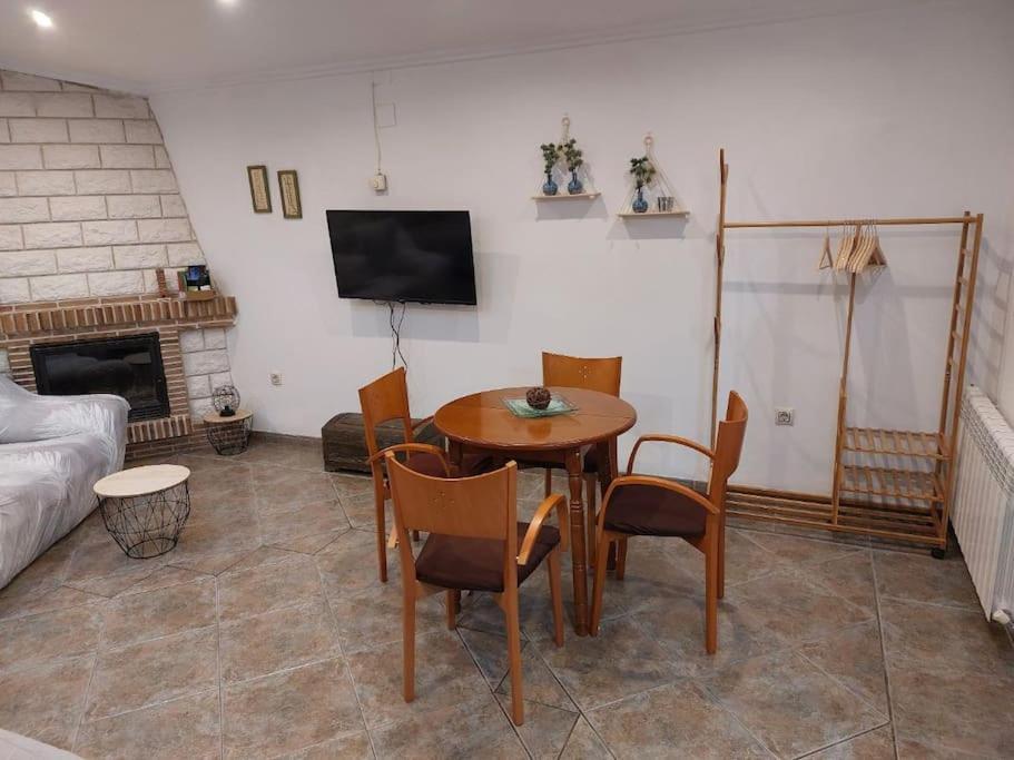 La Buhardilla. Aparcamiento Exterior Privado Apartment Teruel Bagian luar foto
