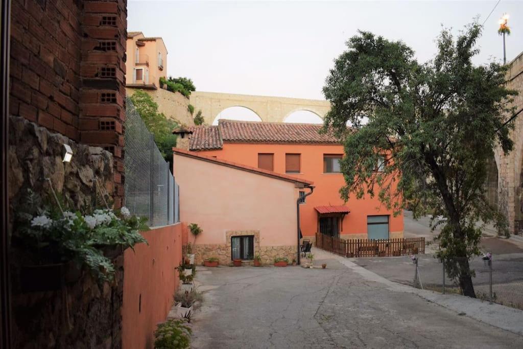 La Buhardilla. Aparcamiento Exterior Privado Apartment Teruel Bagian luar foto